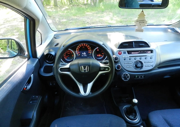 Honda Jazz cena 20000 przebieg: 170000, rok produkcji 2010 z Kargowa małe 154